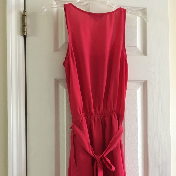 EXPRESS Fuchsia Ruffle Mini Dress - Picture 3 of 9